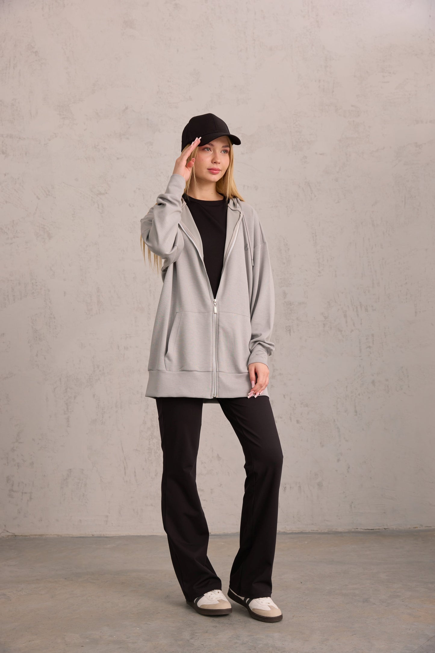 Gri Oversize Kapüşonlu Hırka