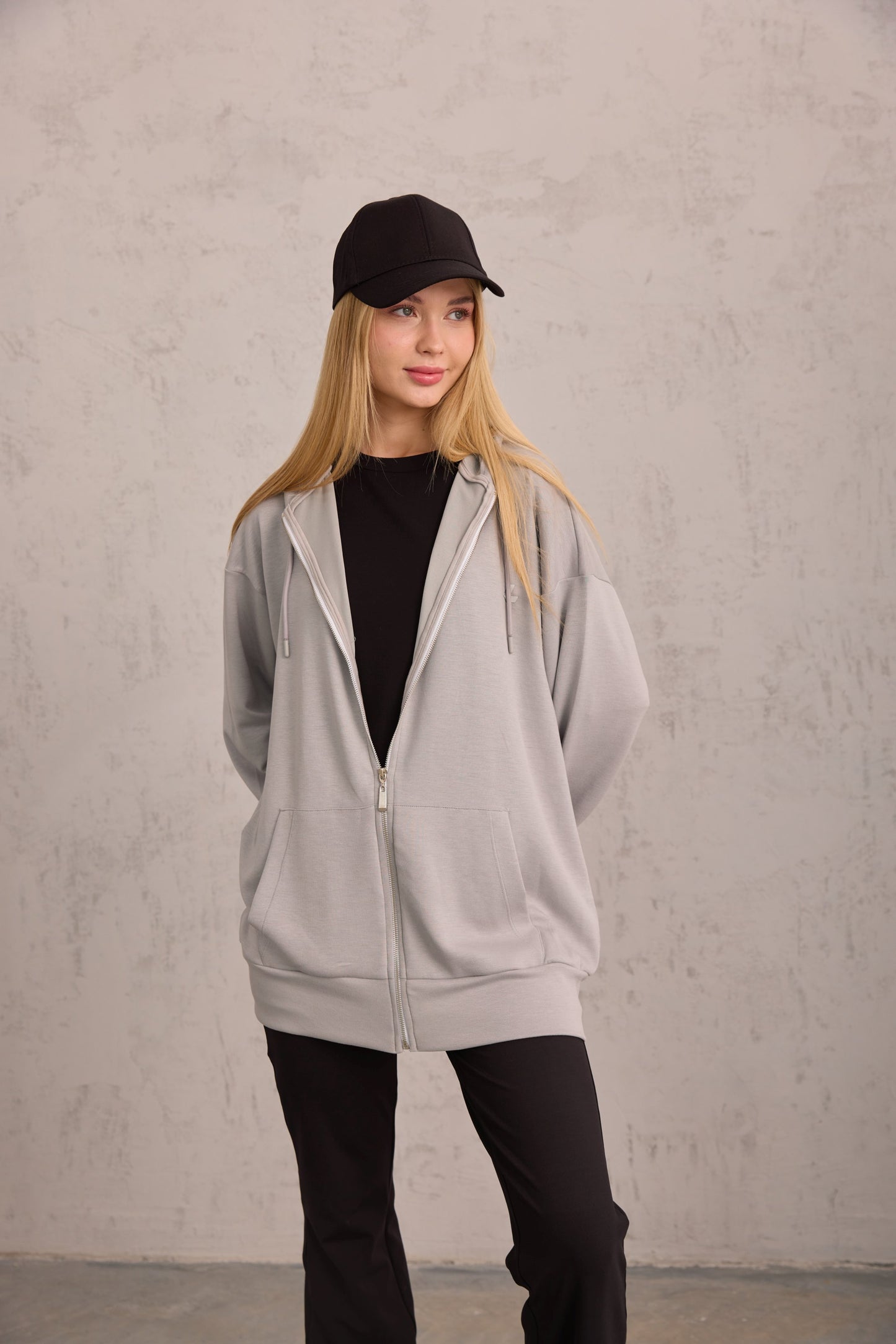 Gri Oversize Kapüşonlu Hırka