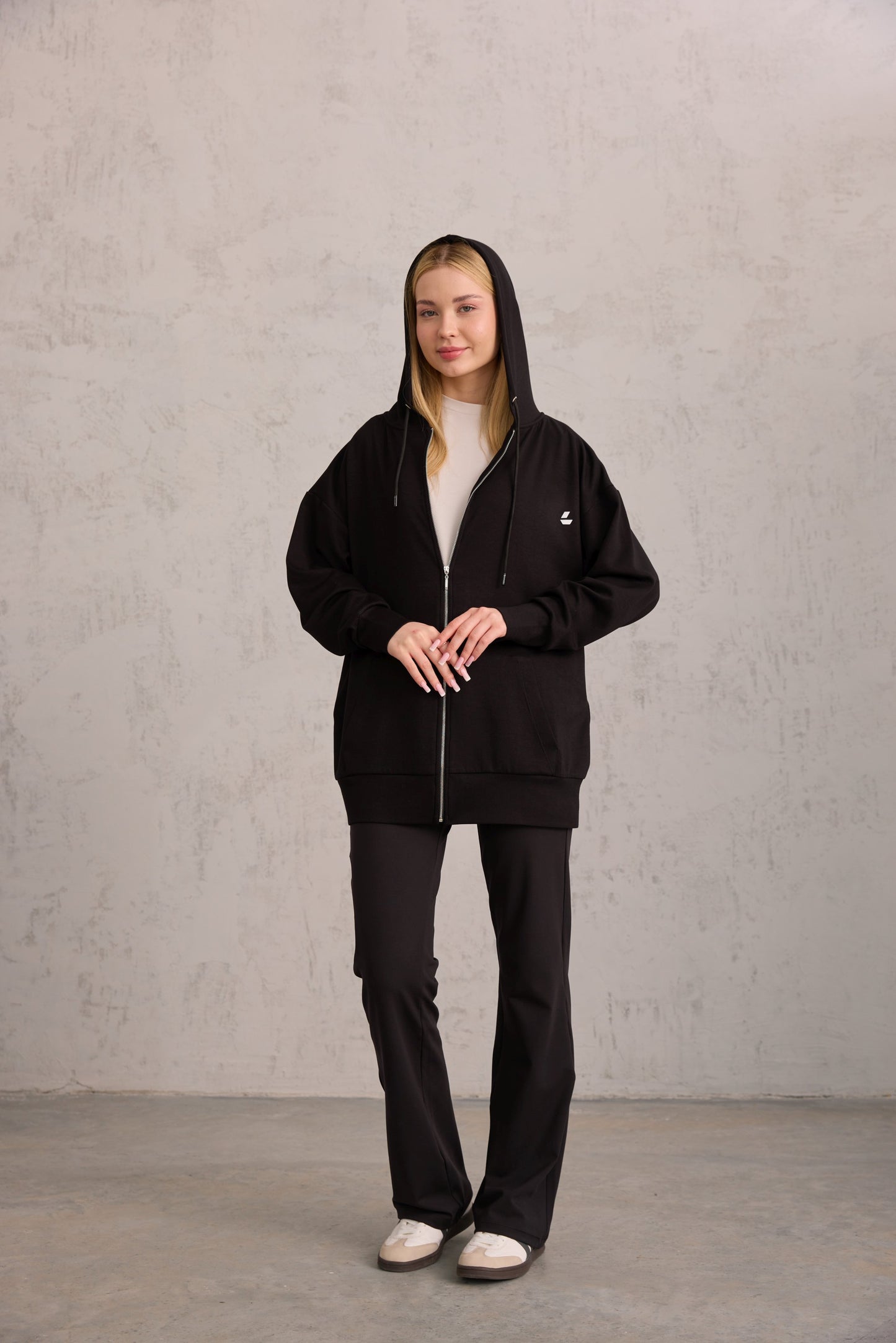 Siyah Oversize Kapüşonlu Hırka