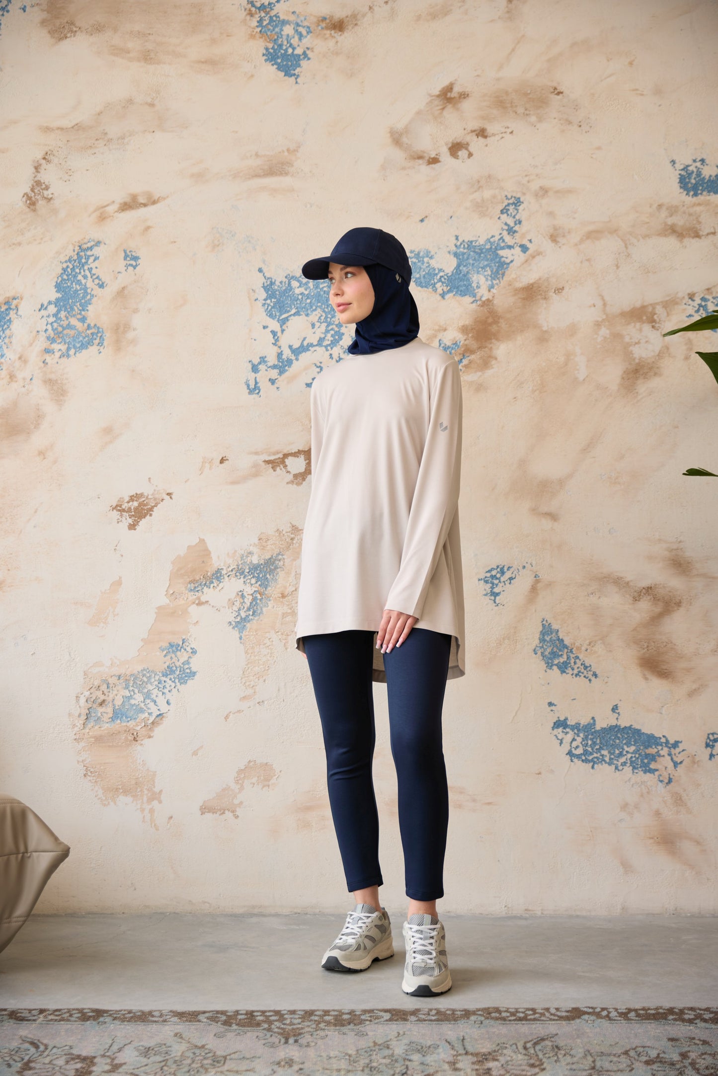 Parmak Detaylı Tunik Taş