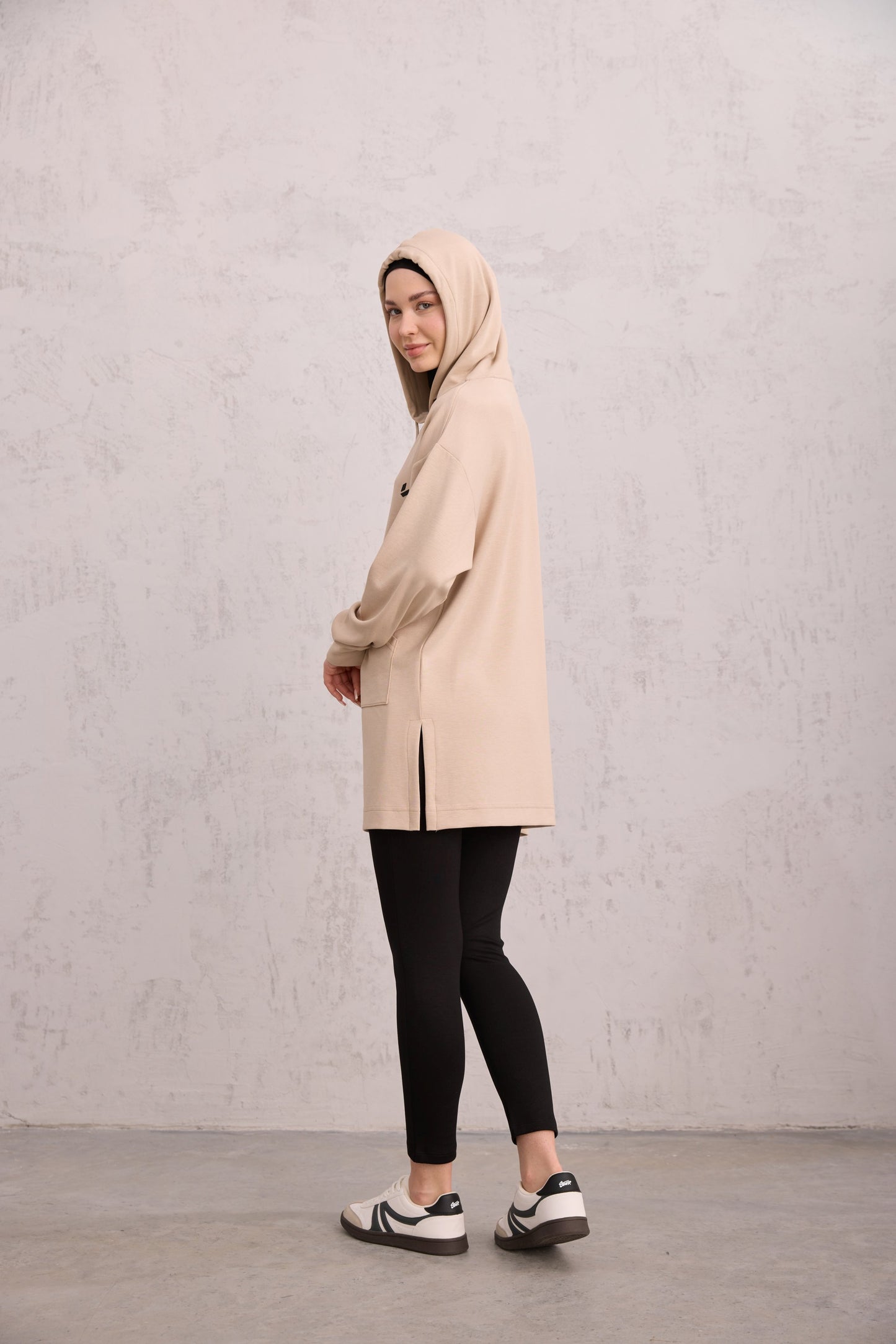 Kapüşonlu Sweat Bej