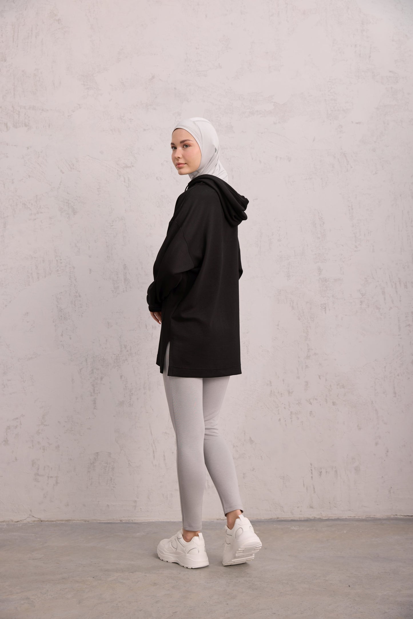 Kapüşonlu Sweat Siyah